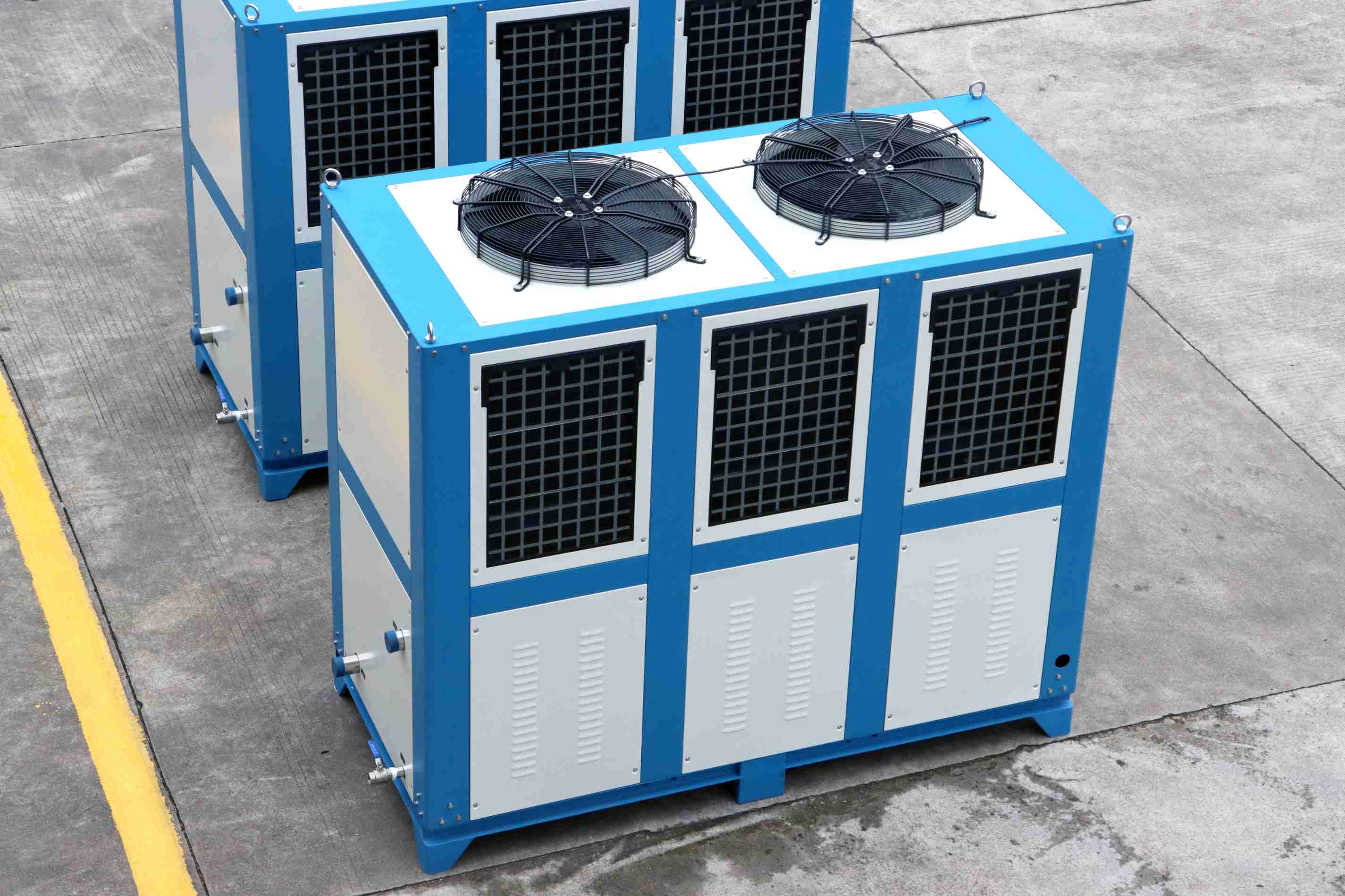 Промышленный чиллер